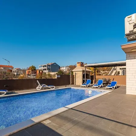 Azeret Zadarvillas Villa Maslenica