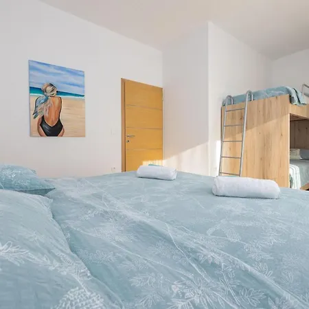 Azeret Zadarvillas * Maslenica