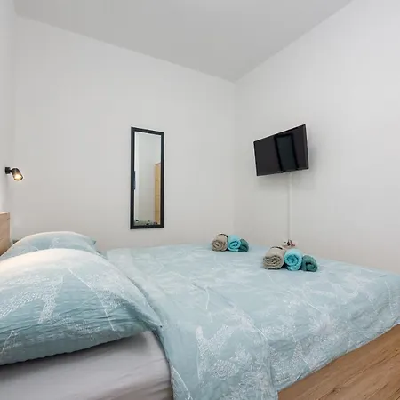 Azeret Zadarvillas * Maslenica