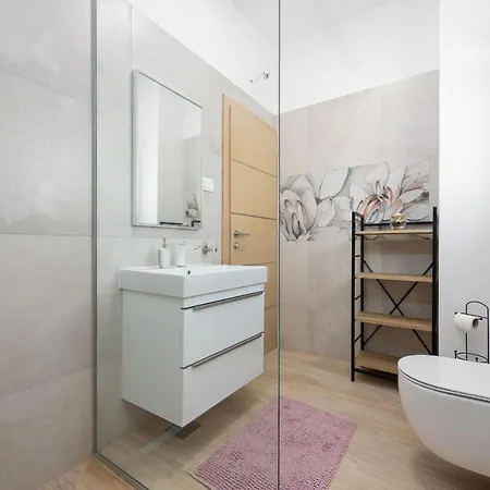 Vila Azeret Zadarvillas *