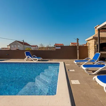 Azeret Zadarvillas Villa