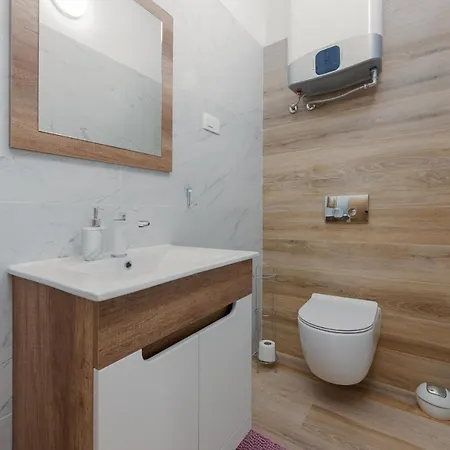 Azeret Zadarvillas * Maslenica