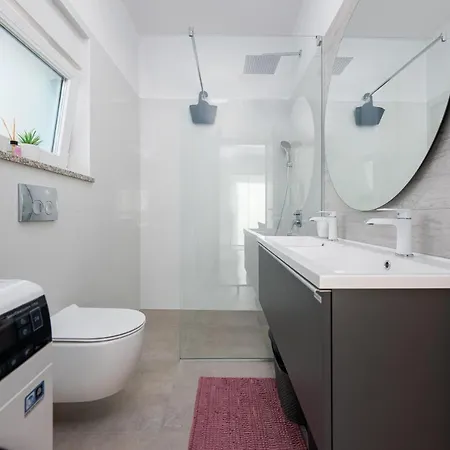 Azeret Zadarvillas Villa *